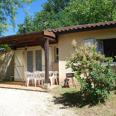Village De Gites Le Chatenet Thonac Kültér fotó